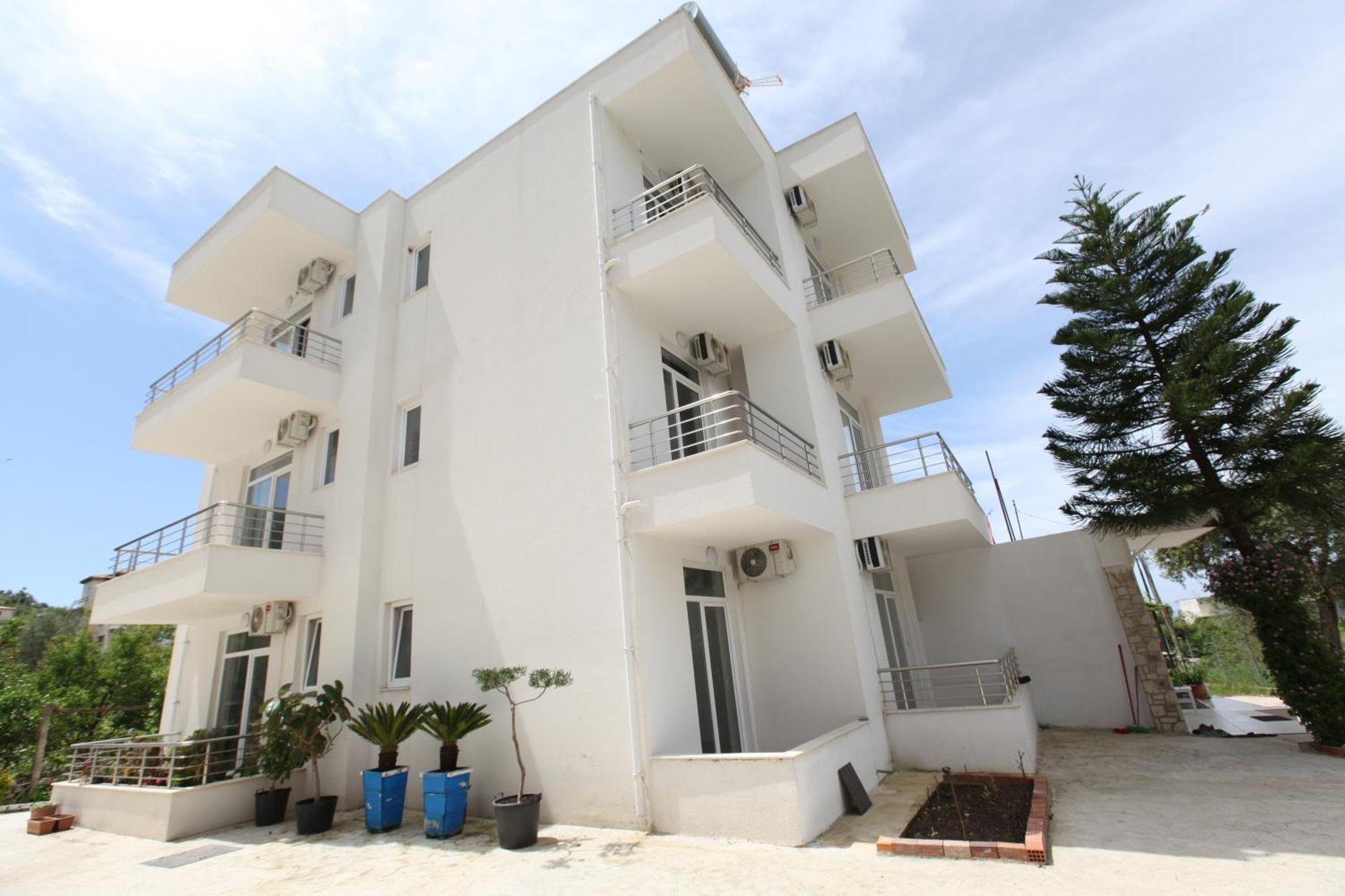 The Sunny Side Apartment ฮีมาเรอ ภายนอก รูปภาพ