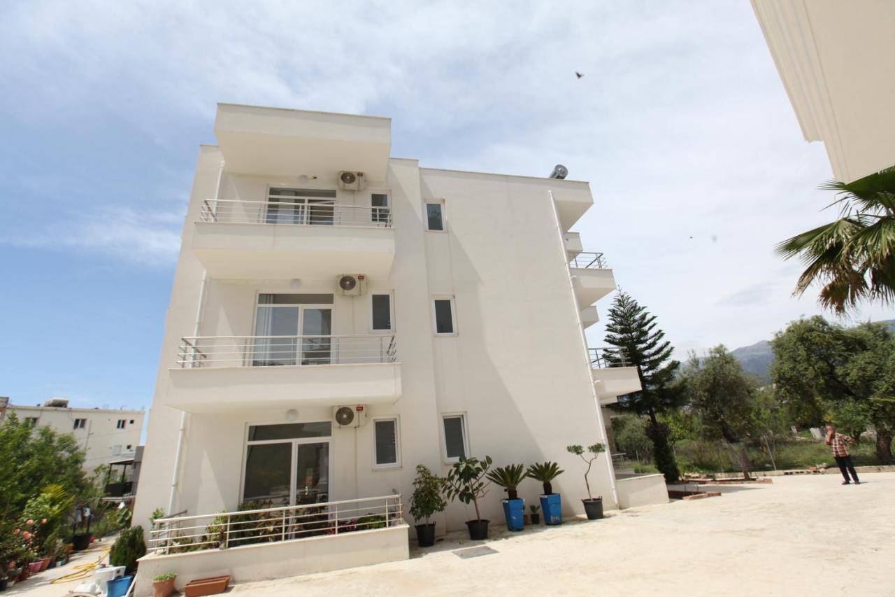 The Sunny Side Apartment ฮีมาเรอ ภายนอก รูปภาพ