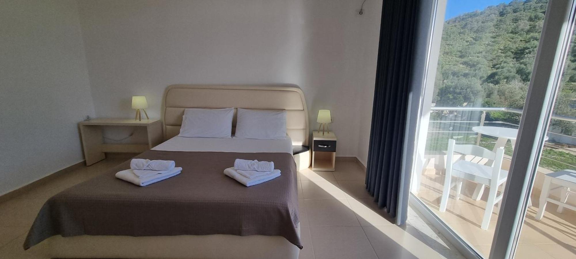 The Sunny Side Apartment ฮีมาเรอ ภายนอก รูปภาพ