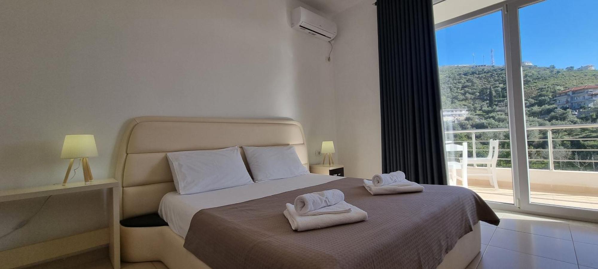 The Sunny Side Apartment ฮีมาเรอ ภายนอก รูปภาพ