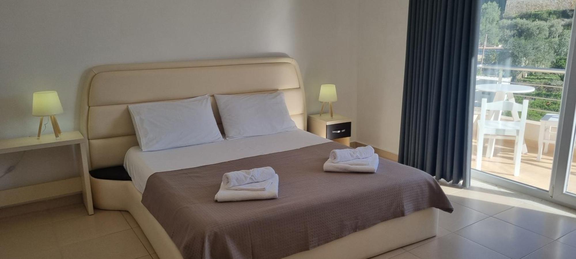 The Sunny Side Apartment ฮีมาเรอ ภายนอก รูปภาพ