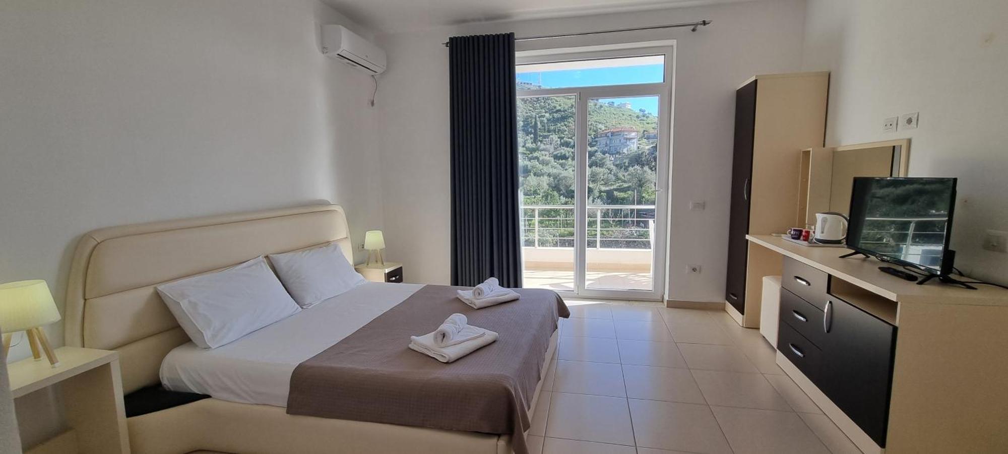 The Sunny Side Apartment ฮีมาเรอ ภายนอก รูปภาพ
