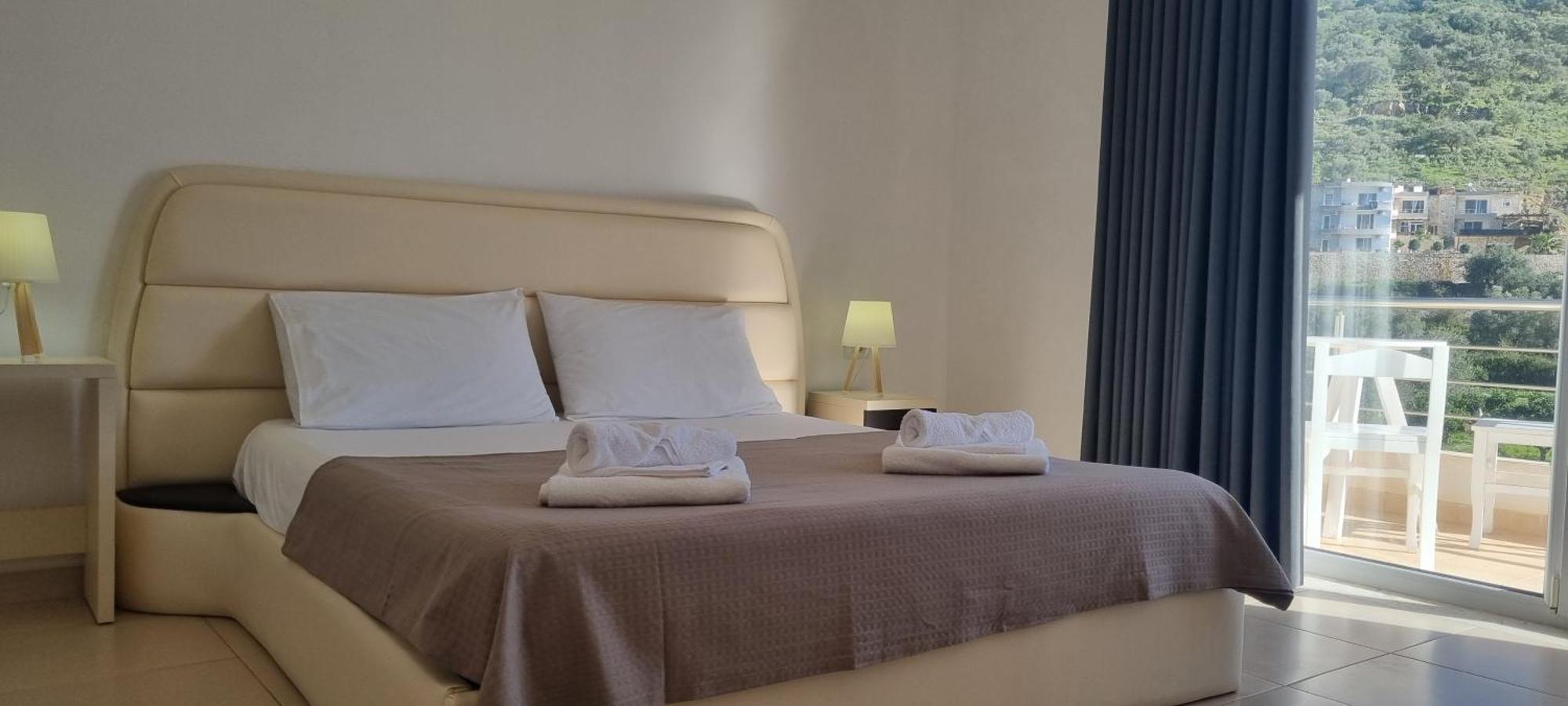 The Sunny Side Apartment ฮีมาเรอ ภายนอก รูปภาพ