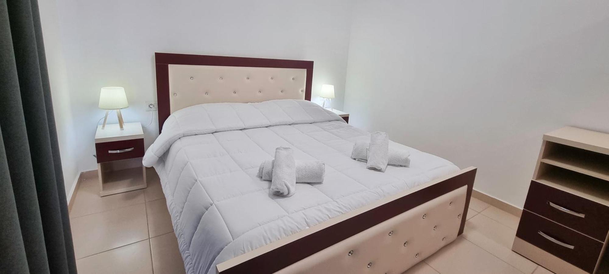 The Sunny Side Apartment ฮีมาเรอ ภายนอก รูปภาพ