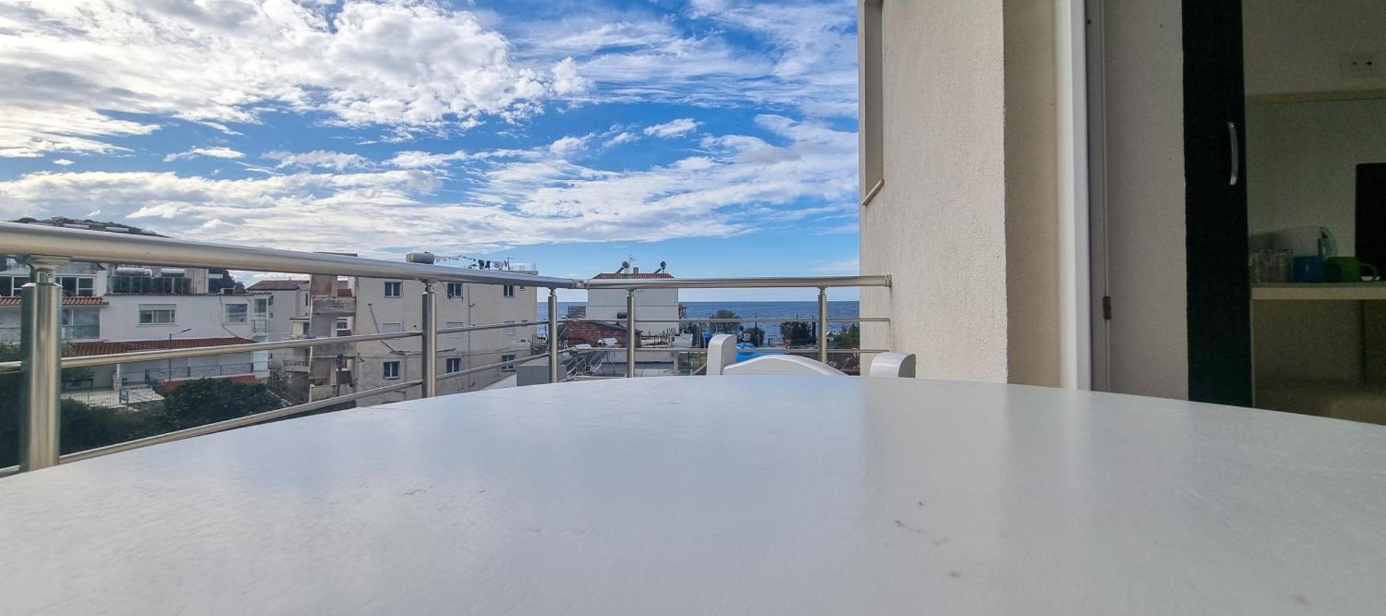 The Sunny Side Apartment ฮีมาเรอ ภายนอก รูปภาพ